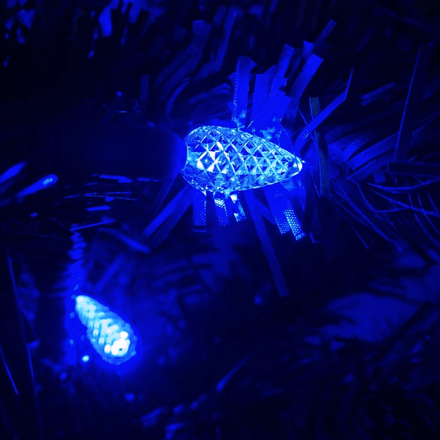 Christmas Lights LED String Lights Blue LED, C3, 120V UL, Green Wire 