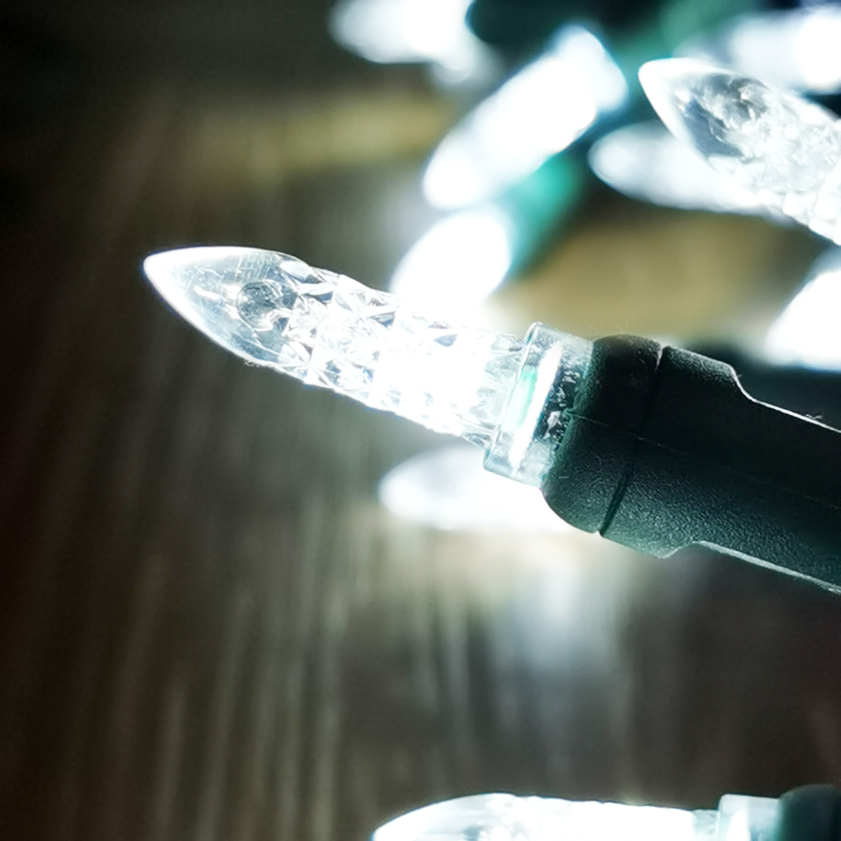 Christmas Lights LED String Lights Cool White LED, M5, 120V UL, Green Wire 