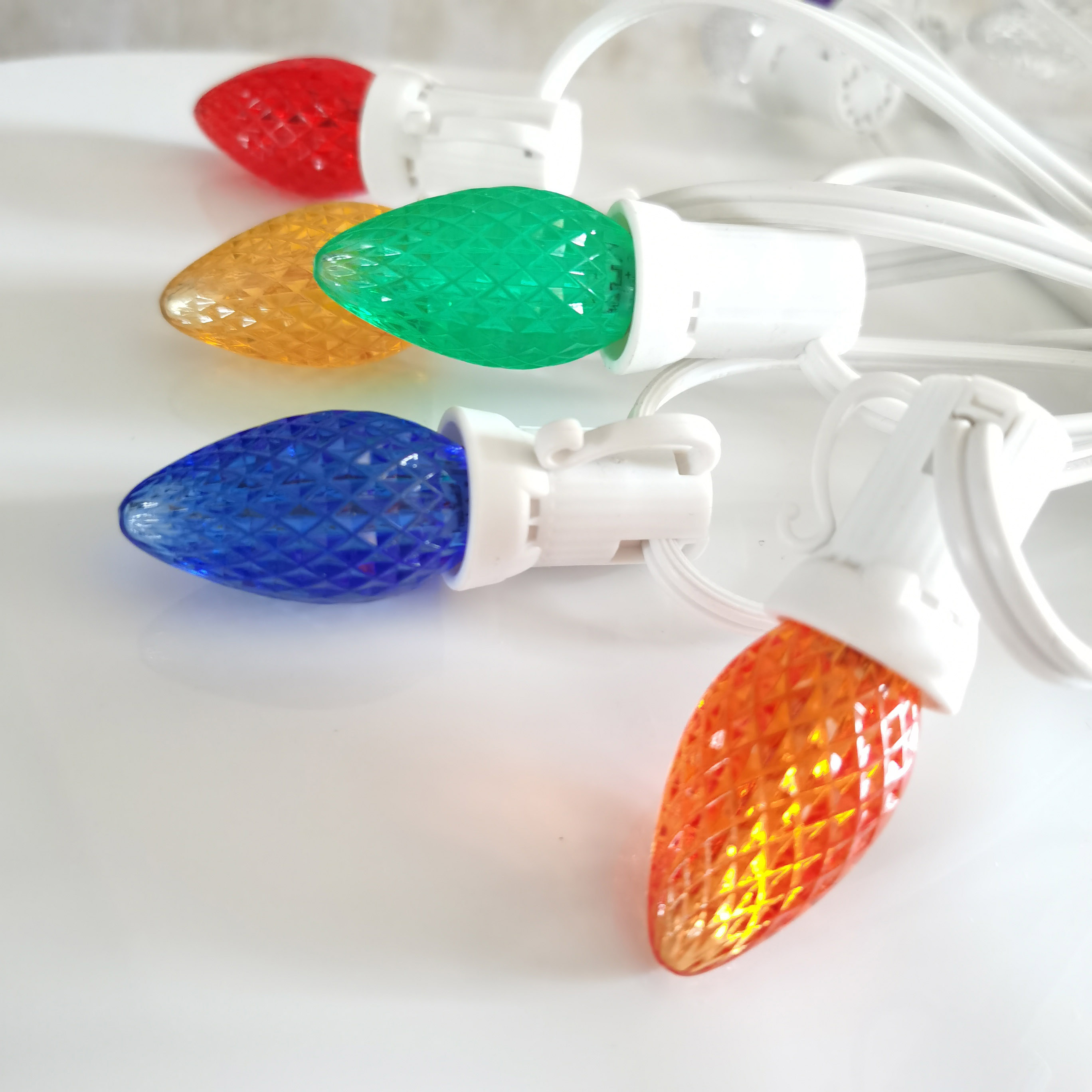 C7 LED Replacement Bulb Minleon Bulb 120V UL Faceted Cap